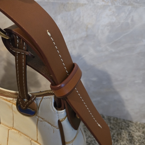 Dooney & Bourke White and Brown Croc-Embossed Women's Bag - Picture 12 of 15